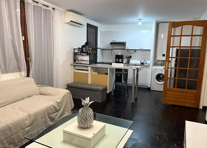 T2 Centre Lägenhet *